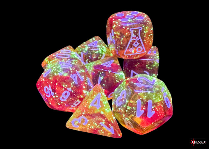 Nebula Molten/white Luminary™ Polyhedral 7-Dice Set (with bonus die) (Chessex) (30073)