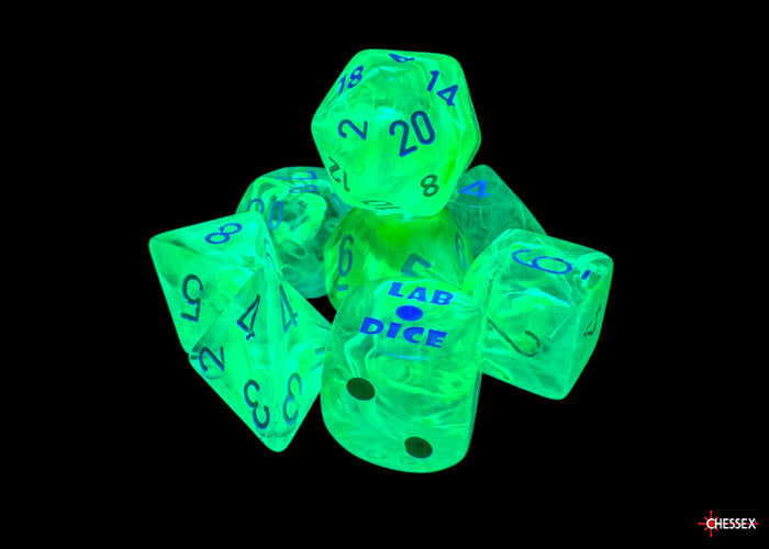 Nebula Gelatinous/white Polyhedral 7-Dice Set (with bonus die) (Chessex) (30074)