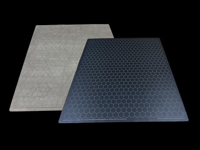 Battlemat 1" Reversible Black-Grey Hexes (Chessex) (96680)
