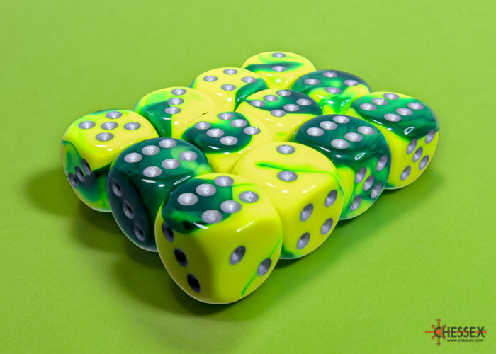 Gemini Green-Yellow/silver 16mm d6 Dice Block (12 dice) (Chessex) (26654)