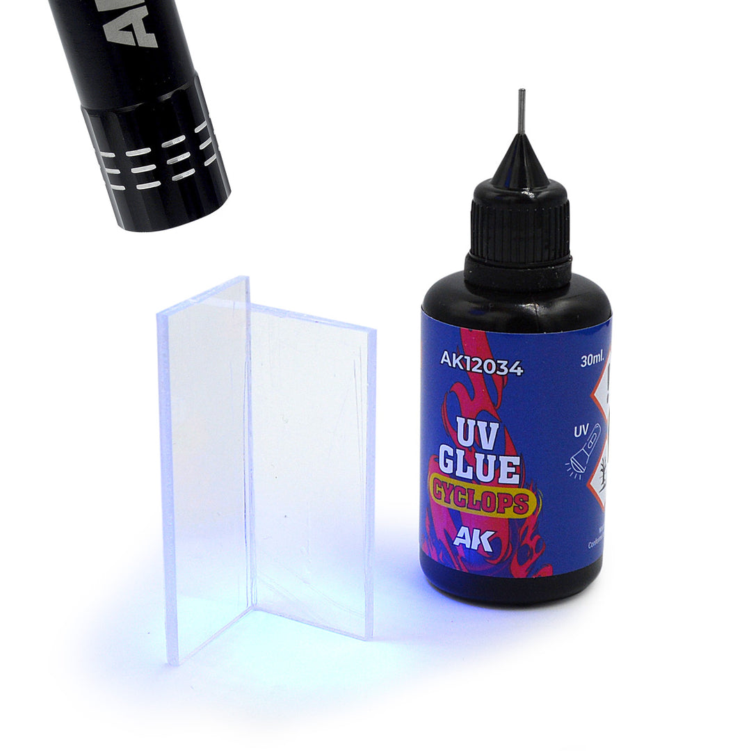 Cyclops UV Glue (AK Interactive) (AK12034)