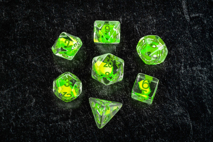 Dragon Storm Inclusion Resin Dice Set: Green Dragon (FanRoll)