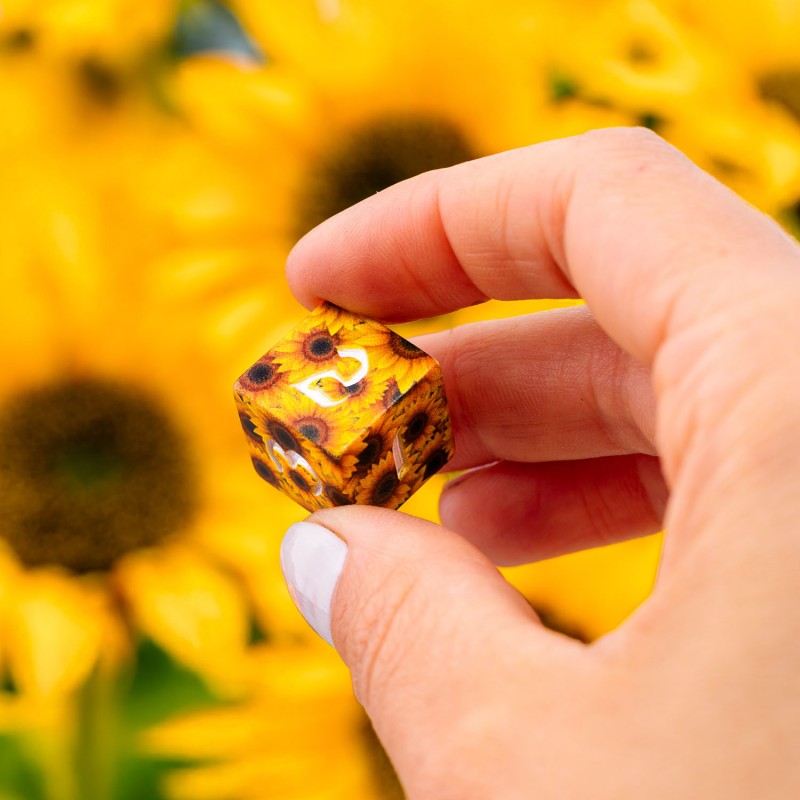 Full Art Dice Set: Sunflower (Q-Workshop) (SWSPSUNF)