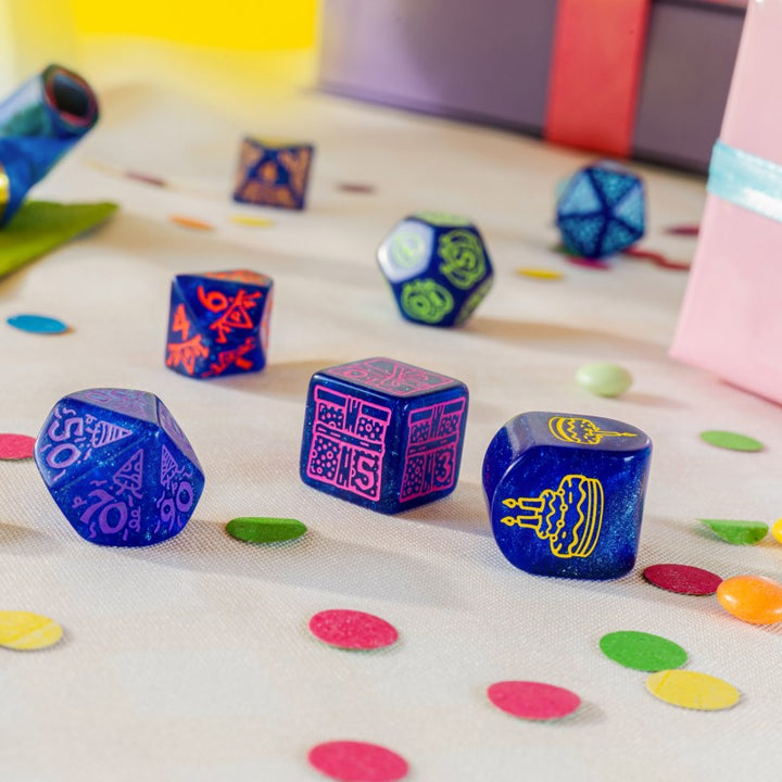 Happy Birthday Dice Set: Streamers (Q-Workshop) (RHPB01)