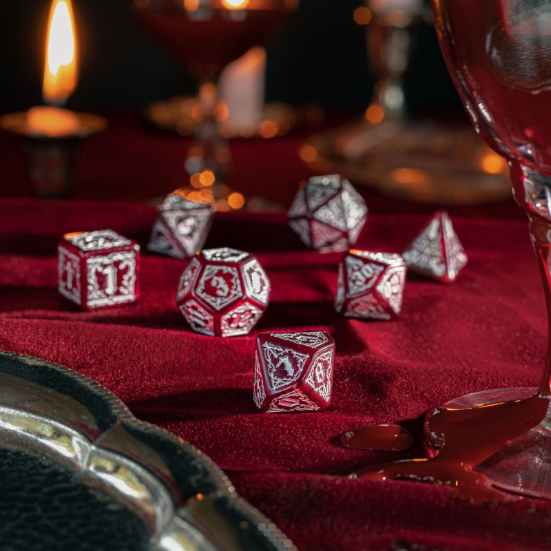 Bloodsucker Dice Set: Scarlet (Q-Workshop) (SBSU02)