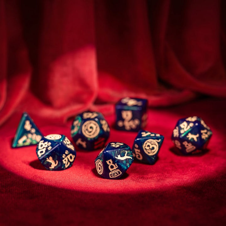 CATS Dice Set: Mittens (Q-Workshop) (SCAT10)