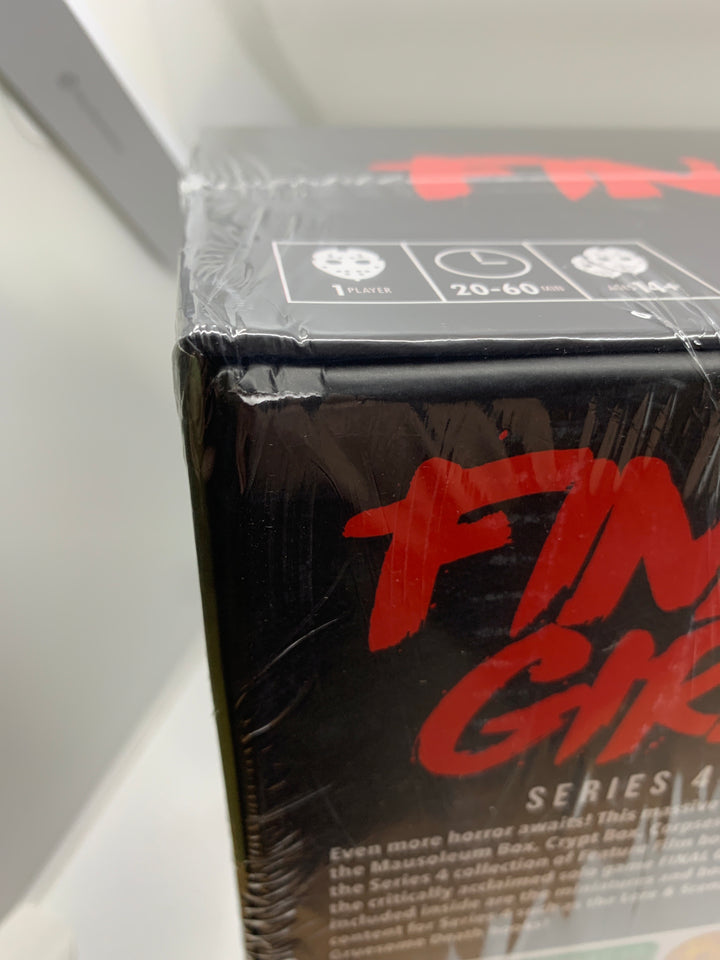 Final Girl: S4 Ultimate Box - Transportskadet