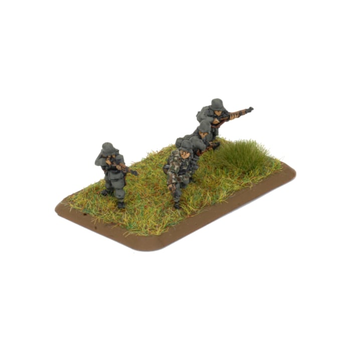 Flames of War: Fortress Europe The Complete World War II Starter Set (FWBX16)