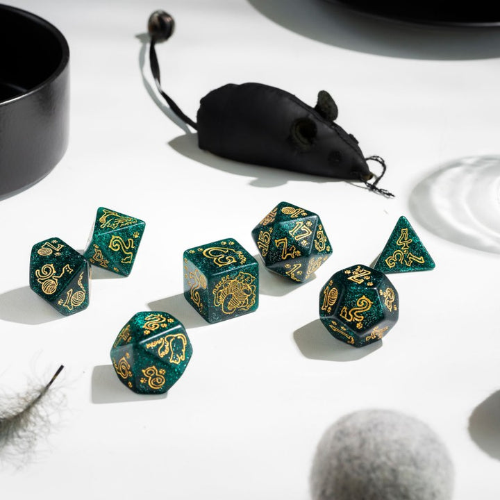 Jumbo Cats Dice Set: Merlin (Q-Workshop) (SJKSCAT09)