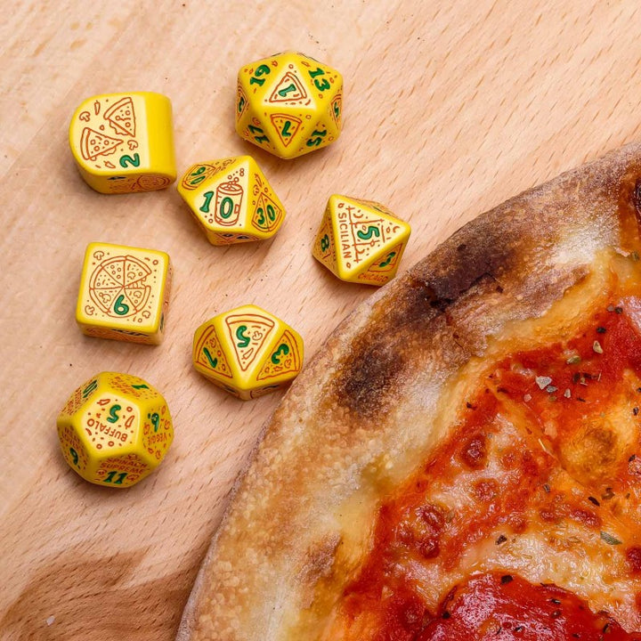 Pizza Dice Set: Margherita (Q-Workshop) (RPIZ01)