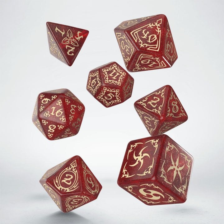 Tribal Dice Set: Shimmering red & Beige (Q-Workshop) (STRB03)