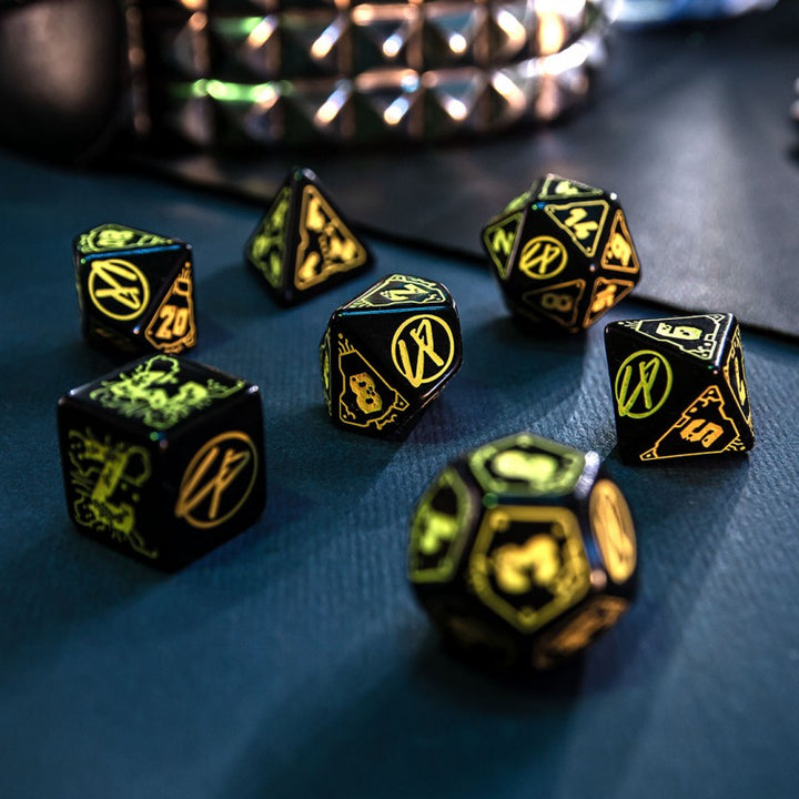 Cyberpunk Red Dice Set: Wet Work (Q-Workshop) (SCPU07)