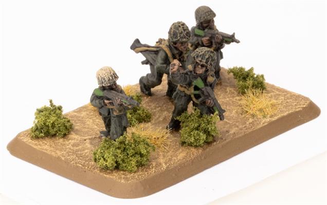 World War III: Team Yankee - Mechanised Infantry Platoon (WWIII x33 Figures) (TIR702)