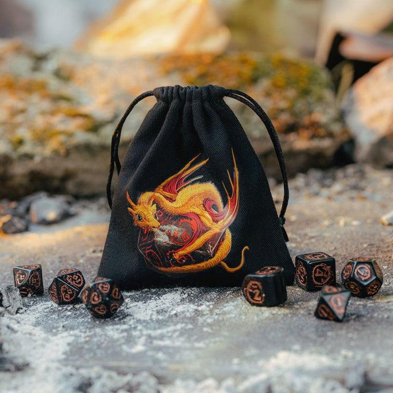 Dragon Black & adorable Dice Bag (Q-Workshop) (BDRA171)
