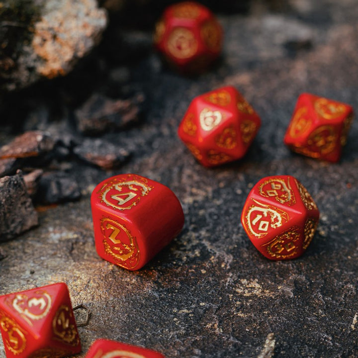 Dragons Modern Dice Set Red & Gold (Q-Workshop) (RDRA4C)