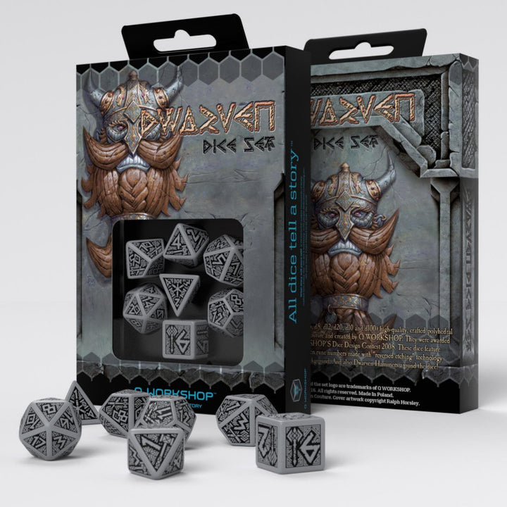 Dwarven Gray & black Dice Set (7) (Q-Workshop) (SDWA12)