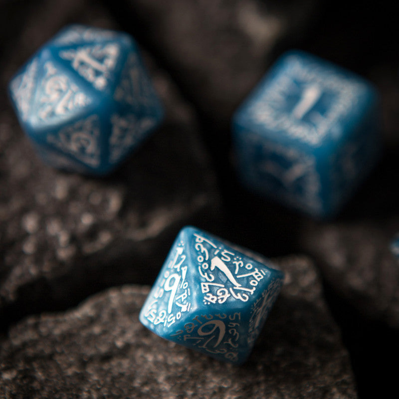 Elvish Glacier & white Dice Set (7) (Q-Workshop) (SELV1R)